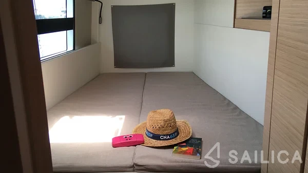 Nautitech 40 open NEW - 4 + 2 cab. - Yacht Charter Sailica