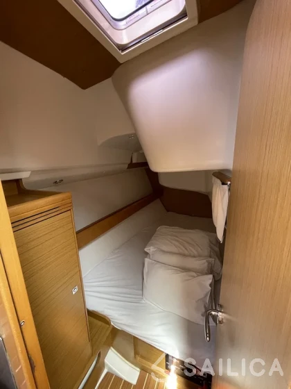 Sun Odyssey 36i - Yacht Charter Sailica