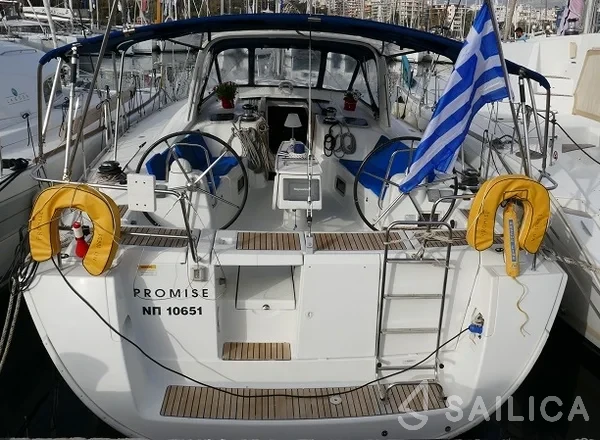 Oceanis 50 - Yacht Charter Sailica