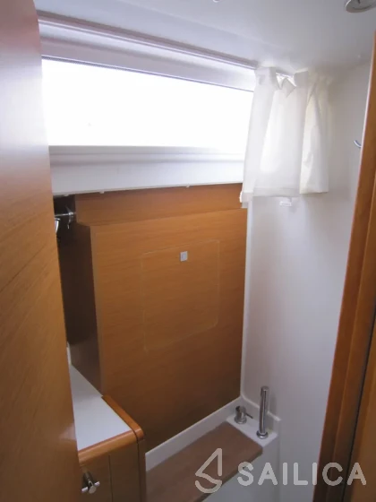 Sun Odyssey 449 - Yacht Charter Sailica