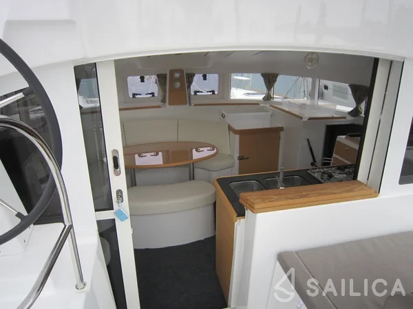 Lagoon 380 - Yacht Charter Sailica