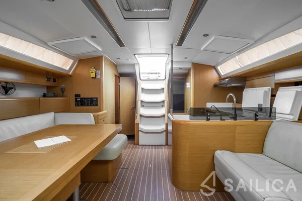 Jeanneau 53 - Yacht Charter Sailica