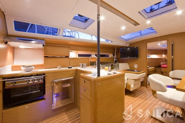 Jeanneau 53 - Yacht Charter Sailica