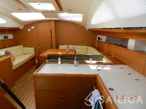 Sun Odyssey 45DS - Yacht Charter Sailica