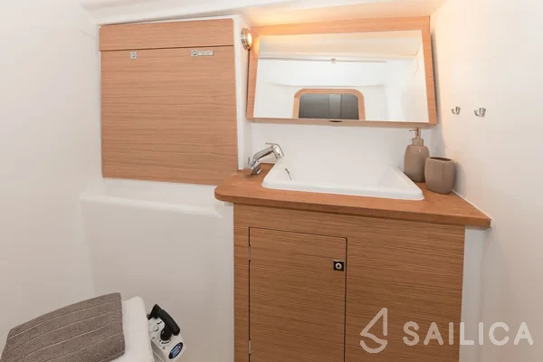 Dufour 382 GL - Yacht Charter Sailica