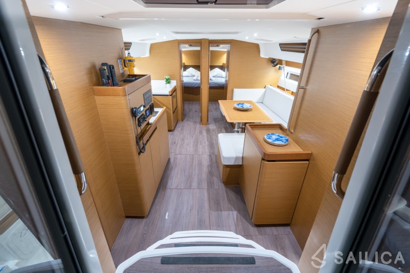 Sun Odyssey 490 - Yacht Charter Sailica