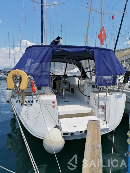 Dufour 445 Grand Large - Yacht Charter Sailica